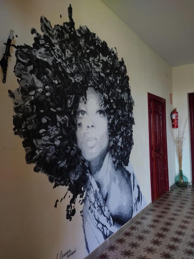 Hostal La Colonial Madrigal de la Vera Exteriör bild